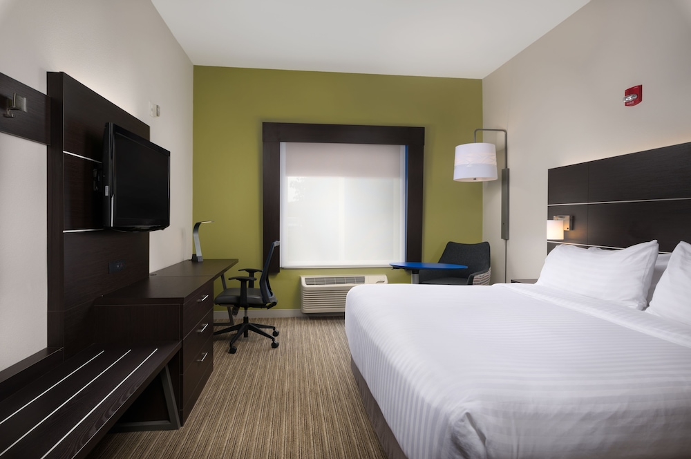 Holiday Inn Express Hotel & Suites Independence Kansas City by IHG - photo 7