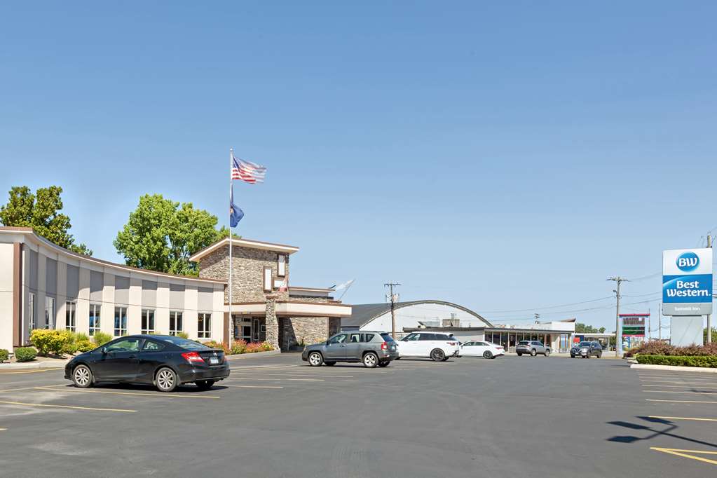 Best Western Summit Inn - photo 32