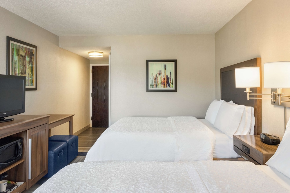 Hampton Inn Birmingham Trussville - photo 14