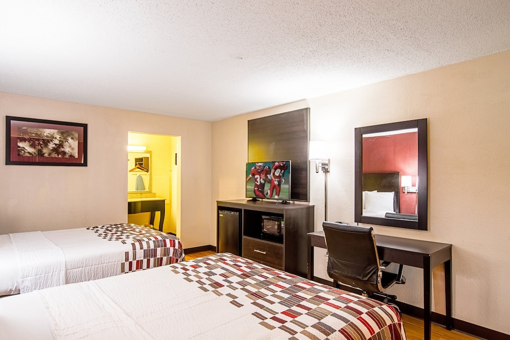Red Roof Inn Battle Creek - photo 10
