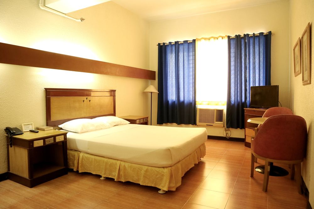 Oasis Country Resort Hotel in San Fernando, Philippines