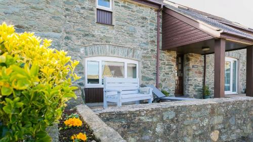 Stabal Penrhyn in Llanfachraeth, United Kingdom