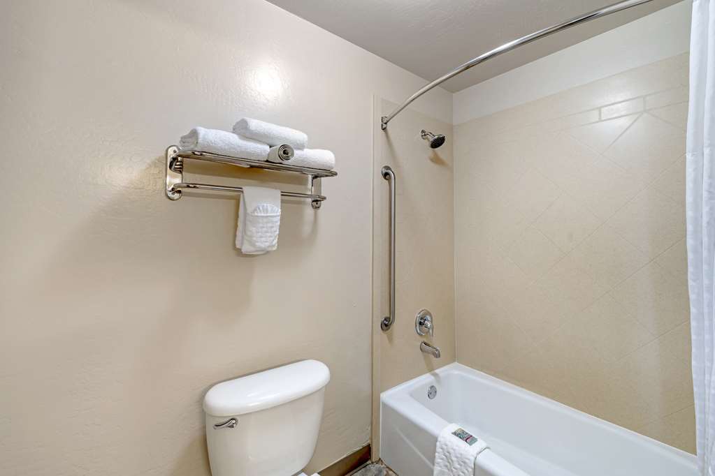 Best Western Liberty Inn - photo 27