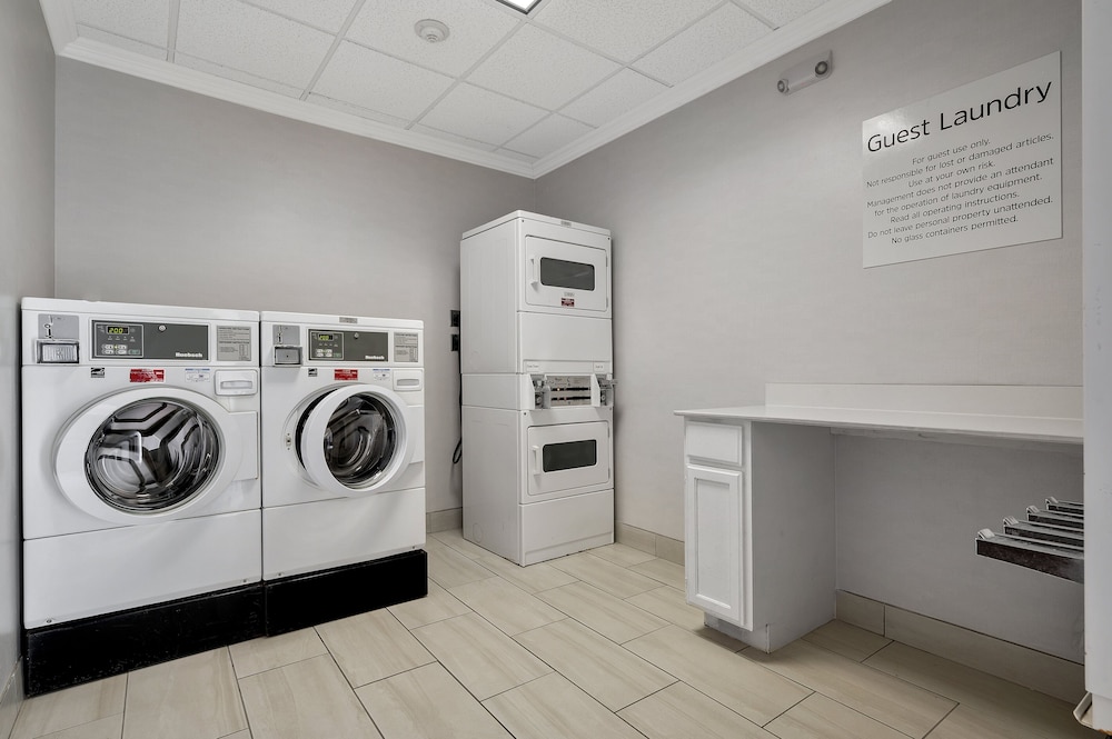 Holiday Inn Express & Suites Lufkin South by IHG - photo 32