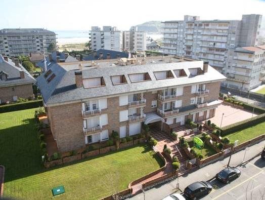 Apartamentos La Terraza — 5-Star Luxury Hotel in Laredo, Spain