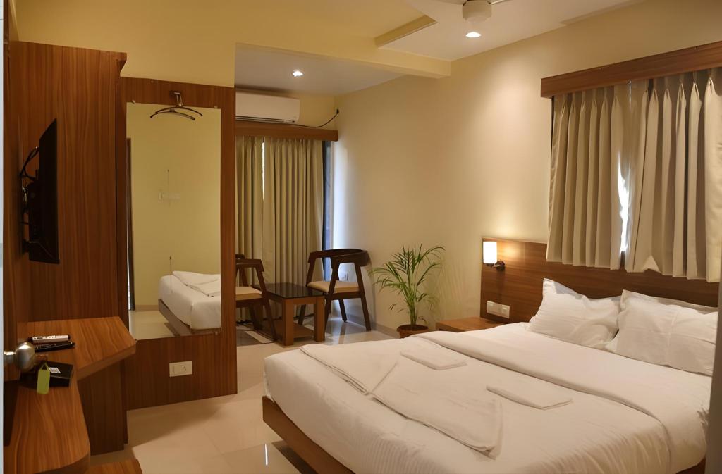 The Byke Skylark Seafront Resort Dapoli in Murud, India