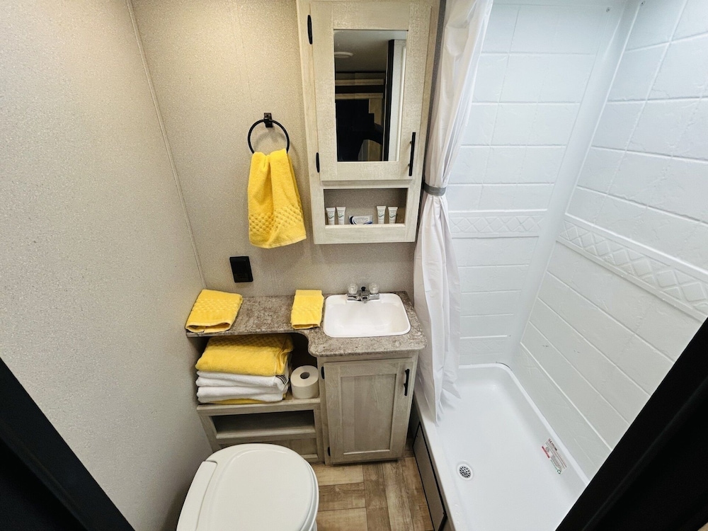 Oasis Lake Buchanan - photo 33