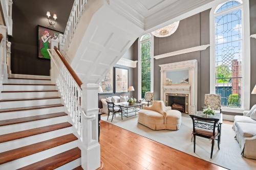 The James Madison Inn - photo 7