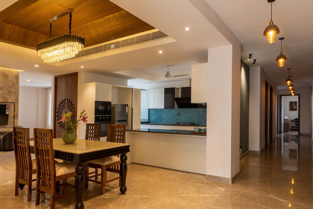 Perch Casa Feliz Golf Course Road — 4-Star Luxury Hotel in Gurgaon, India