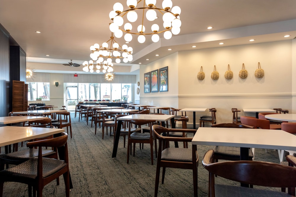 Embassy Suites by Hilton Deerfield Beach Resort & Spa - photo 62