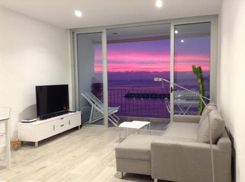 Apartamento Bahía Vista Al Mar — 4-Star Luxury Hotel in Santa Cruz De Tenerife, Spain