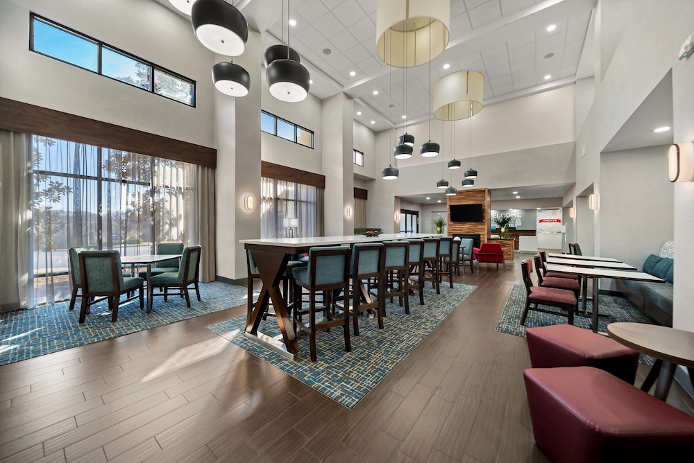 Hampton Inn Suites Opelika I85 Auburn Area - photo 32