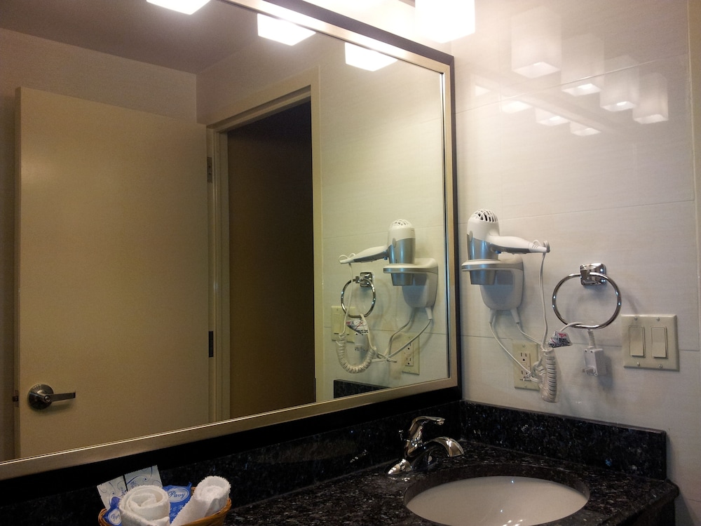 Hotel Bliss - photo 31