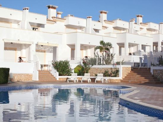 Villa Albufeira — 4-Star Luxury Hotel in Albufeira, Portugal