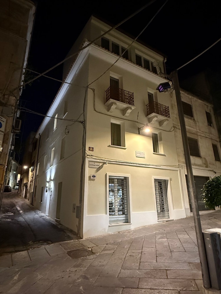 Exoria Luxury Rooms & SPA — 4-Star Luxury Hotel in Nuoro, Italy