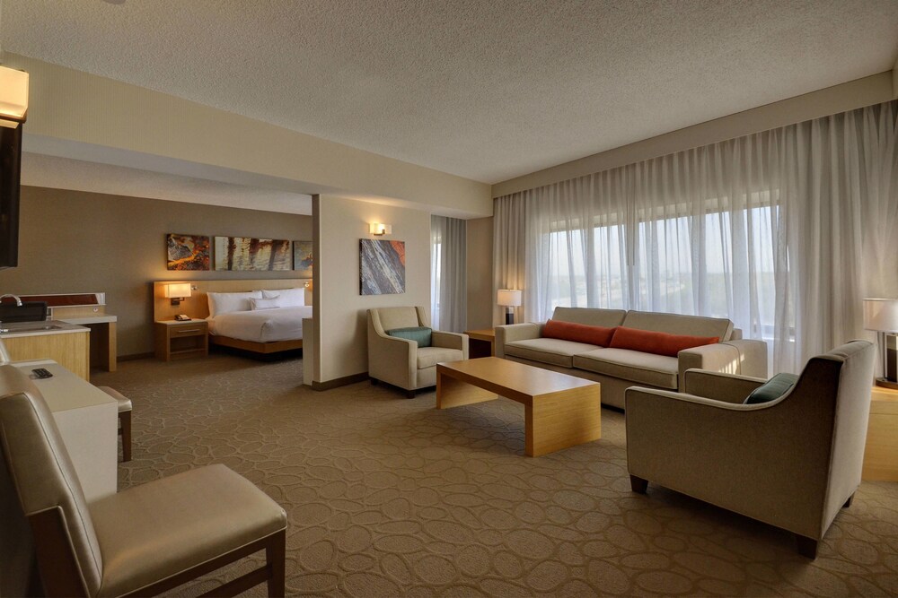 Renaissance Chicago Glenview Suites Hotel - photo 20