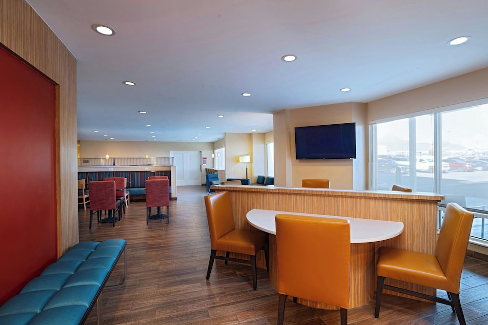 TownePlace Suites by Marriott El Paso North - photo 5