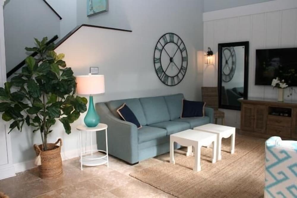 210 Twin Oaks at The Sea Pines Resort - featured photo