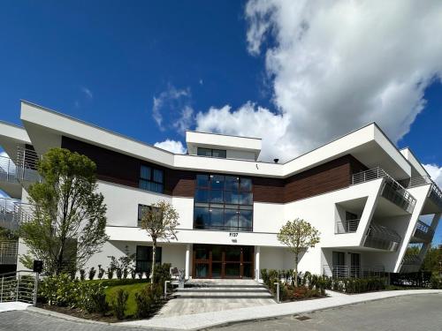 Apartamenty Na Klifie Q4 Apartments — 4-Star Luxury Hotel in Wladyslawowo, Poland