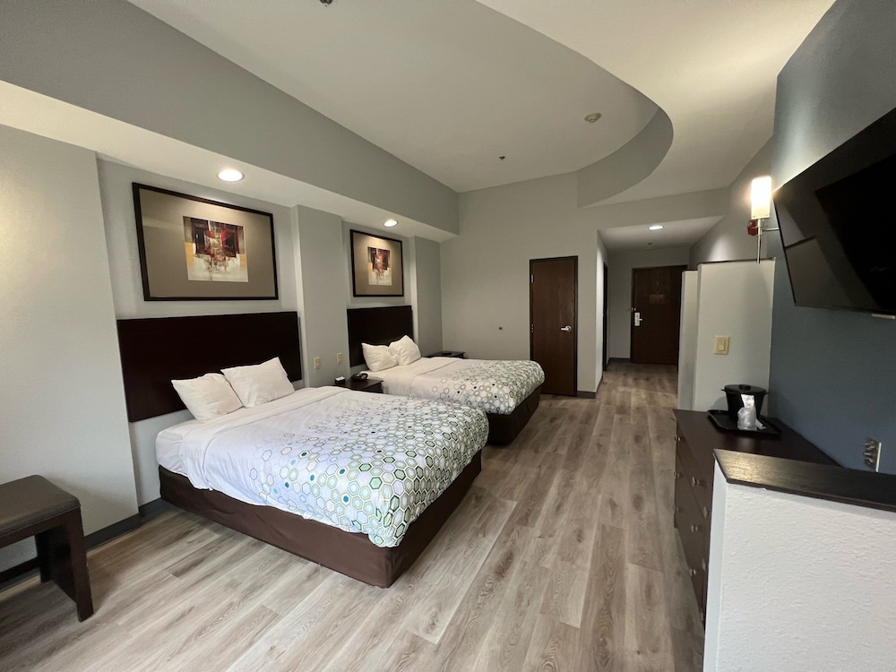 HomeTowne Studios & Suites Washington - photo 2