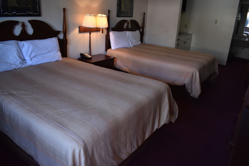 Meridian Inn Oklahoma City Airport - photo 18