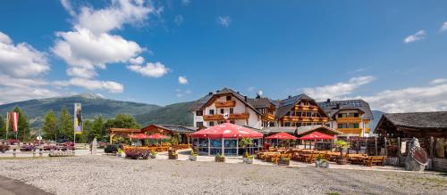 Grizzly Sport & Motorrad Resort — hotel in Sankt Margarethen Im Lungau