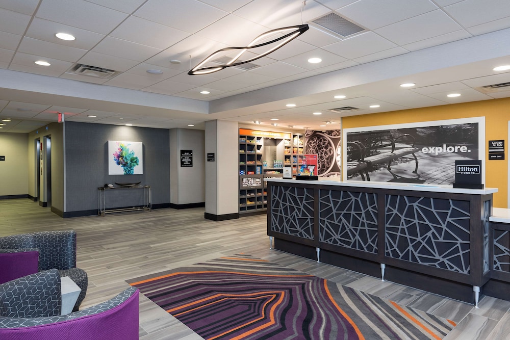 Hampton Inn & Suites West Lafayette - photo 4