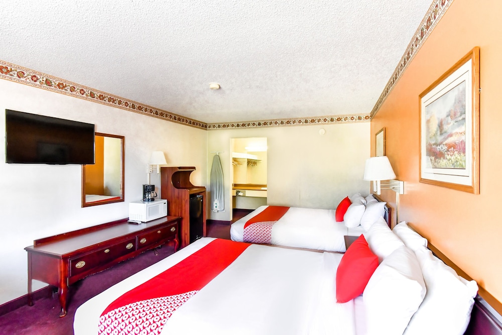 OYO Hotel Tyler Lindale - photo 15
