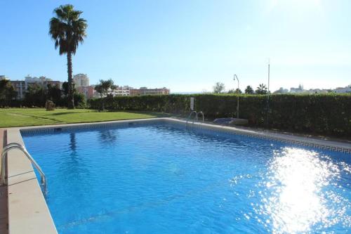 TAC Queimada Pool & Sea Views — 4-Star Luxury Hotel in Armacao De Pera, Portugal