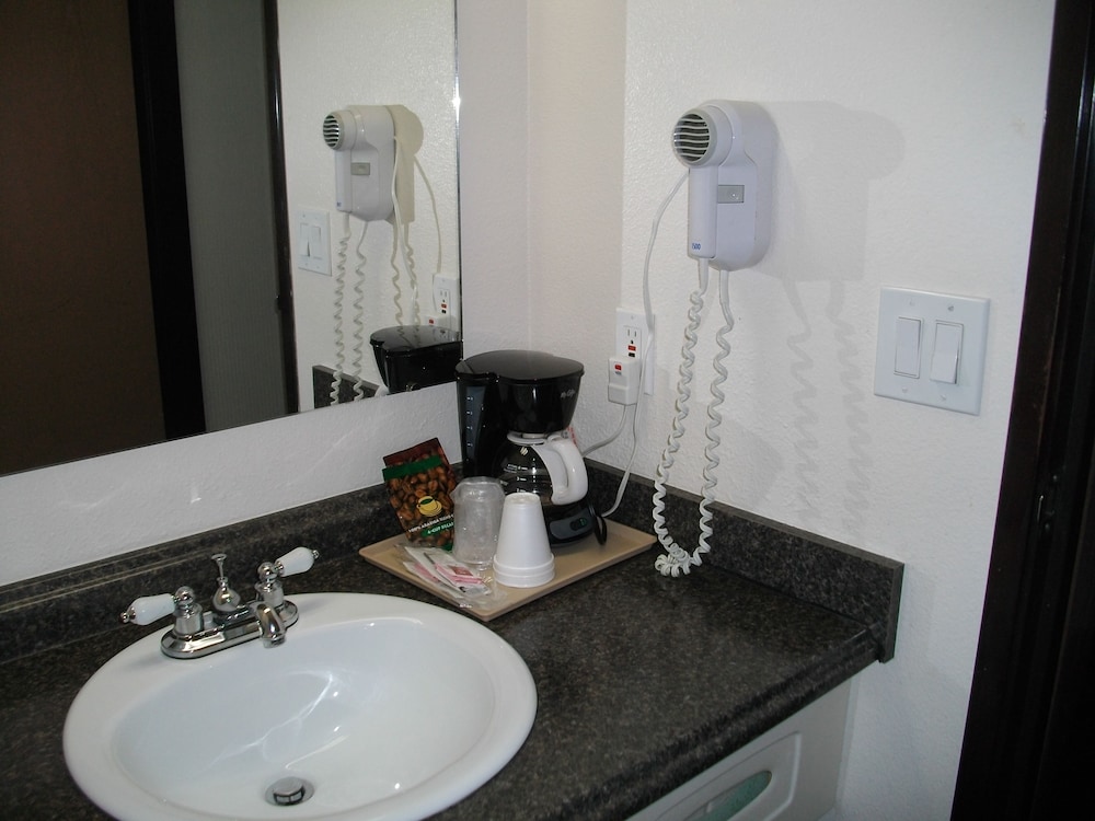 Bellis Inn - photo 25