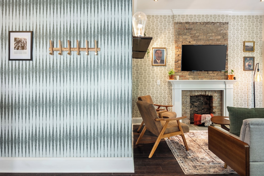 Wrigleyville Suites - photo 56