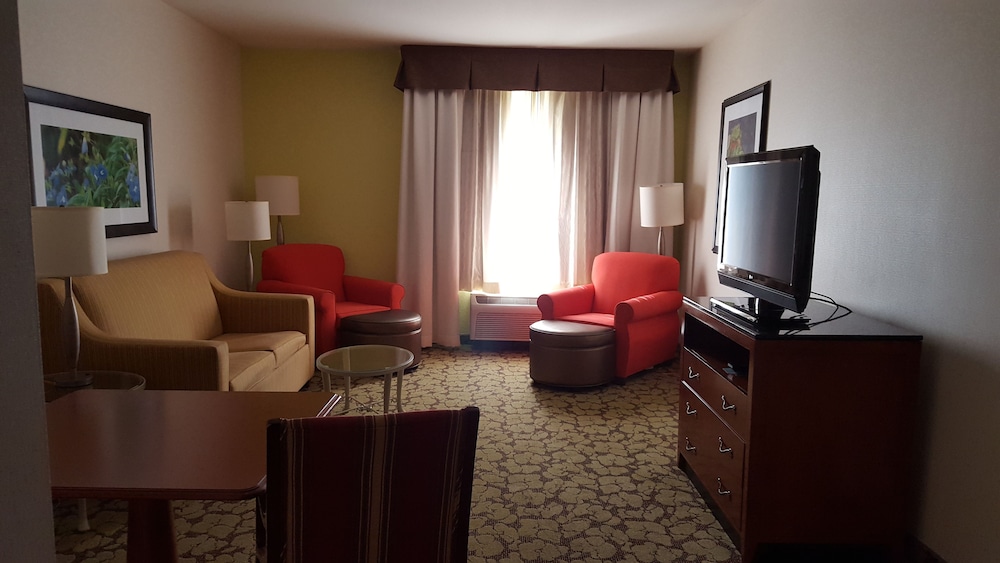 Hilton Garden Inn Redding - photo 27