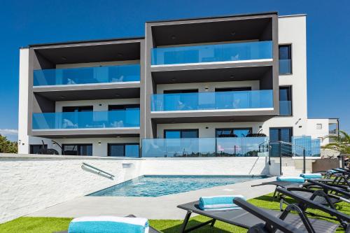 PS Apartments — 4-Star Luxury Hotel in Pula, Croatia