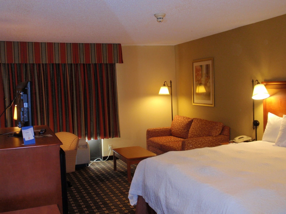 Baymont by Wyndham Lewisville - photo 10