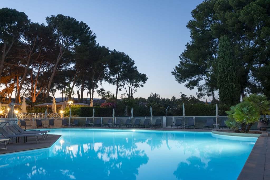 Grand Hotel Des Lecques