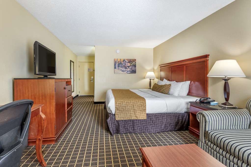 Best Western Plus Bridgeport Inn - photo 28