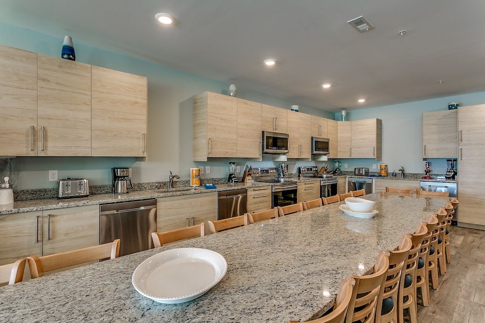 Together Resorts Cherry Grove Resort at 5401 B N Ocean Blvd - photo 21