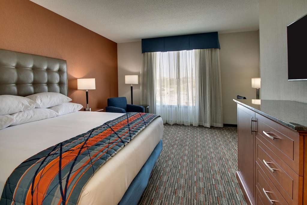 Drury Inn & Suites Iowa City Coralville - photo 27