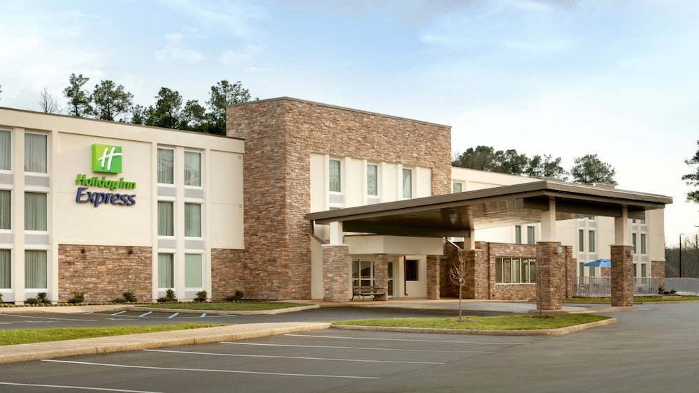 Holiday Inn Express Williamsbrg Busch Gardens Area by IHG - photo 18