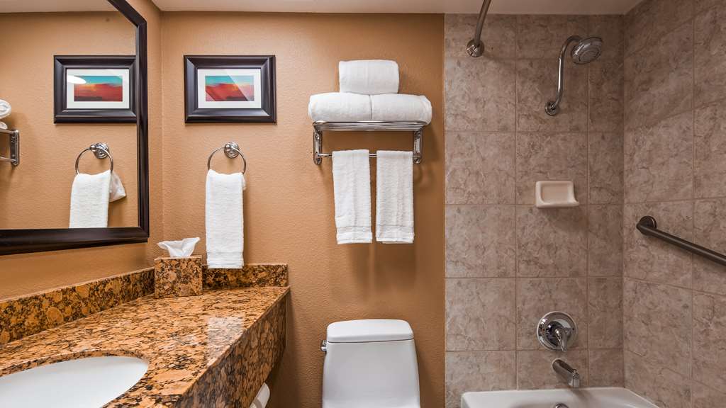 Best Western Plus Casino Royale Center Strip - photo 19