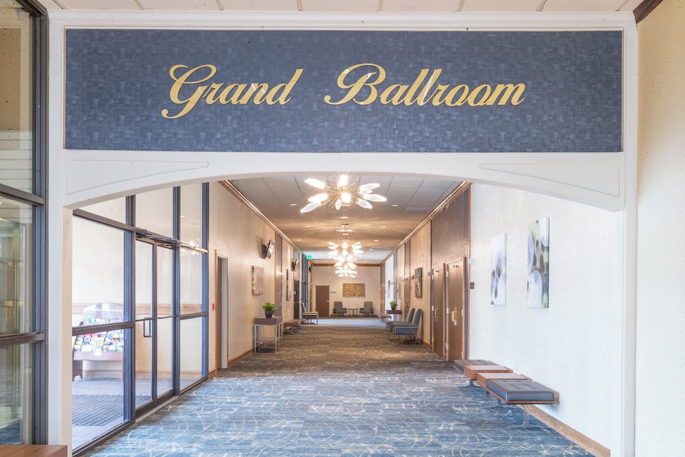 Holiday Inn Cleveland S Independence by IHG - photo 33