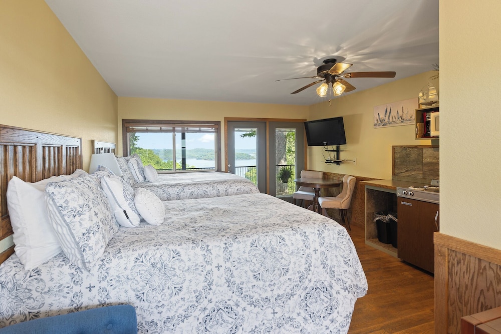 Beaver Lakeview Resort - photo 25