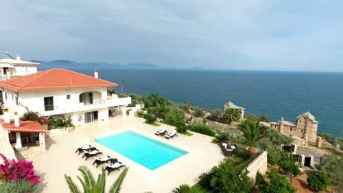 Villa Merika — 4-Star Luxury Hotel in Astros, Greece