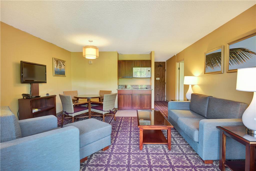 Hilo Hawaiian Hotel Trademark Collection by Wyndham - photo 38