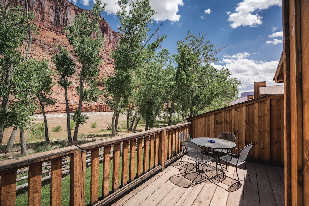 Red Cliffs Lodge - photo 35
