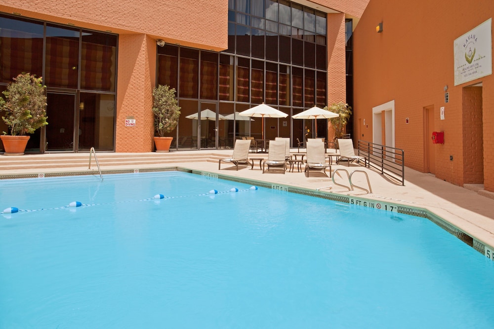 Crowne Plaza Houston Med Ctr Galleria Area by IHG - photo 42