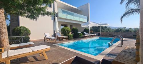 Villa Callisto — 4-Star Luxury Hotel in Rethymno, Greece