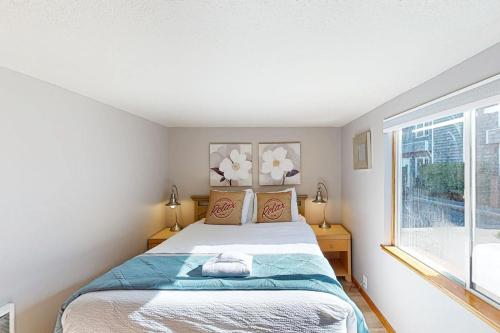 Beaches Inn Buccaneer Bay Bungalow - photo 12
