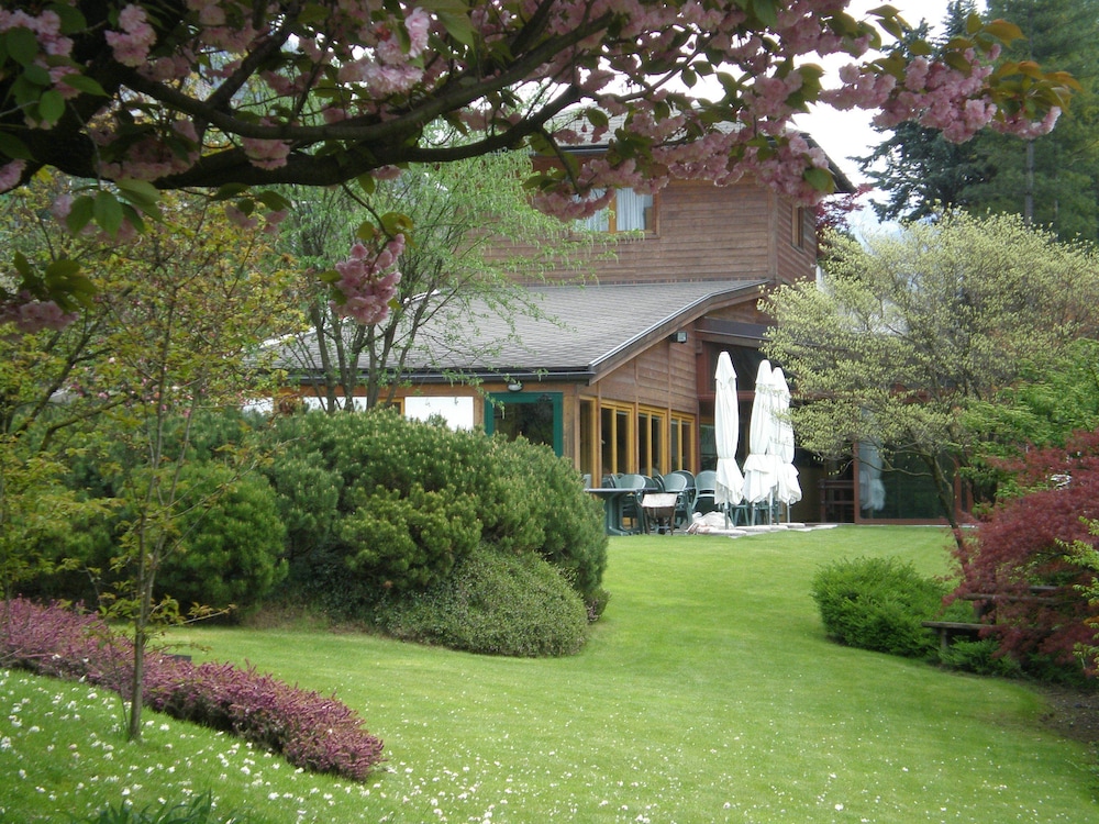 Hotel Aurora — hotel in Chiavenna