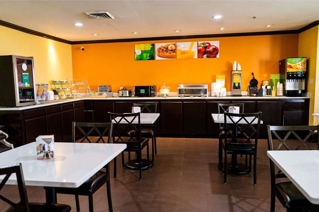 Quality Inn Whiteville North - photo 20